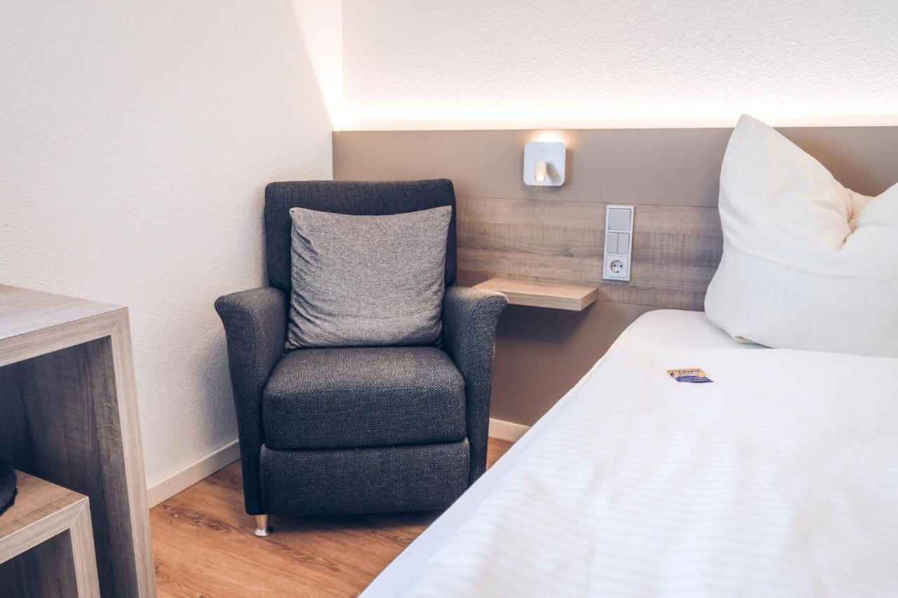 Hotel Kalenborner Hoehe Экстерьер фото